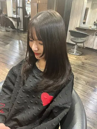 ロング 韓国風艶髪✨ 高松静香☑️のヘアスタイル