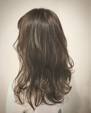 ミディアム カラー DopeLIT モデル募集中のヘアスタイル