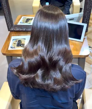 カラー 石渡 美沙のヘアスタイル