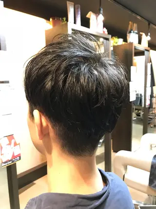ショート メンズ ❣️大人色気レイヤー 美髪縮毛 金山❣️のヘアスタイル