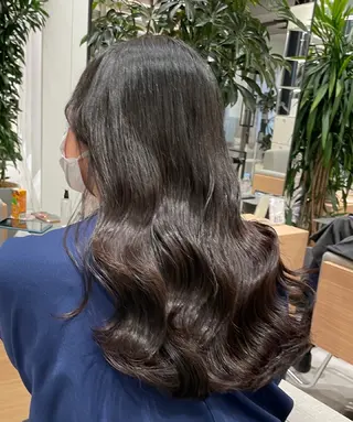 パーマ ロング 💜艶髪カラー💜 🎶富川美希🎶のヘアスタイル