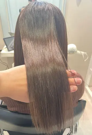 セミロング カラー Eleanor川崎 桑原淳光のヘアスタイル