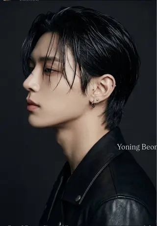 ショート パーマ メンズ 湖城 恵吾のヘアスタイル