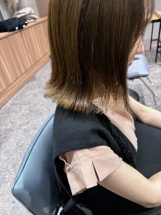 ミディアム カラー OAK 中目黒のヘアスタイル