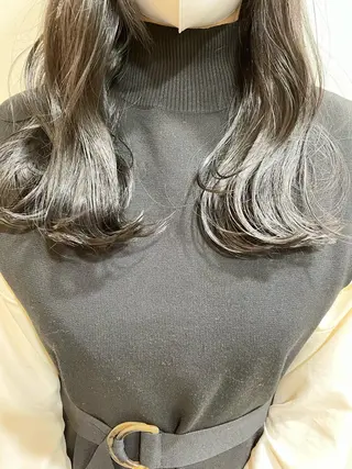 ミディアム カラー レイヤー／似合わせ TAKUYAのヘアスタイル