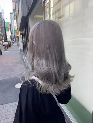 ロング カラー 🤍💕ブリーチカラ ーAyaka💕🤍のヘアスタイル