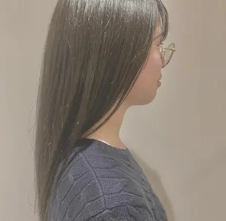 ロング カラー ヘアアレンジ 高井瑠華🌼 ストカールカット特化のヘアスタイル