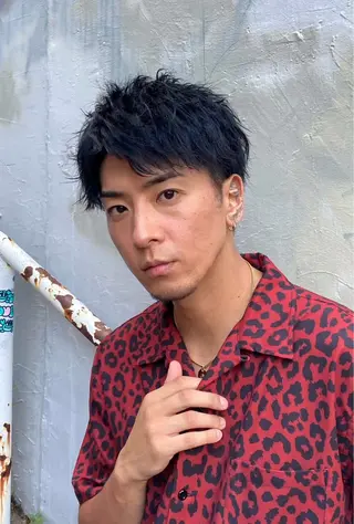 メンズ フェザーパーマ浦和 スパイキーショートのヘアスタイル