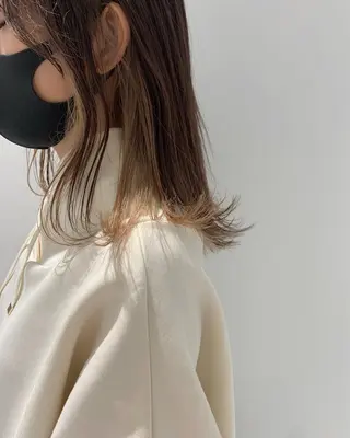 ミディアム カラー SAKINO. ベージュカラーのヘアスタイル