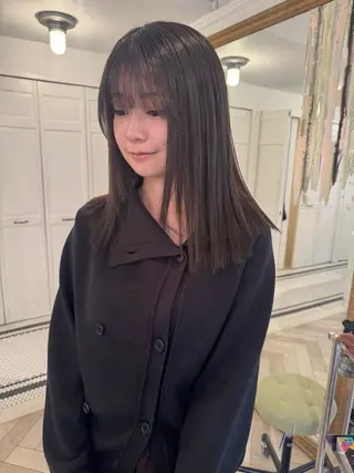 カラー ブリーチカラー🎀 韓国風/寺門美優のヘアスタイル