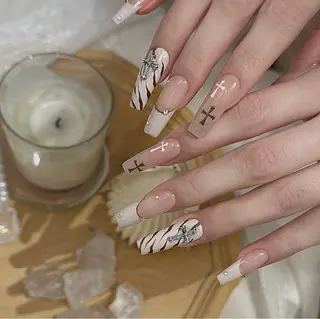 ネイル D-BEAUTY Nailsalonのネイルデザイン