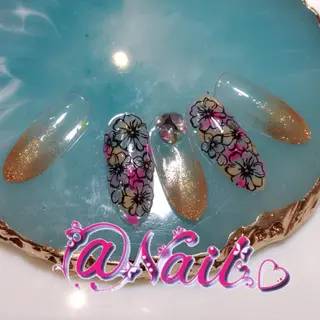 ネイル 小尾 栞のネイルデザイン