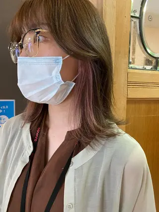 ミディアム カラー Pia ツボイ ケイタのヘアスタイル