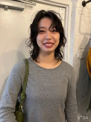 ミディアム ✴︎UNU ✴︎モエカのヘアスタイル