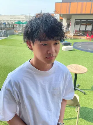 ショート パーマ メンズ メンズヘア特化 崎田 成人のヘアスタイル