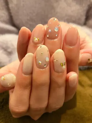 ネイル 🐰 坂本 麗 🐰の眉毛・アイブロウイメージ