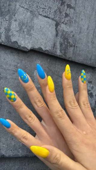 ネイル SAKU nail 作島茜のネイルデザイン