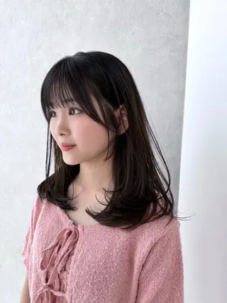 ミディアム けんけん cachecacheのヘアスタイル