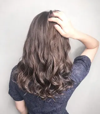 ロング カラー パーマ ヘアアレンジ メンズ キッズ ネイル マツエク・マツパ 新宿駅近♡友達とOK 🦋W -ワット -のヘアスタイル
