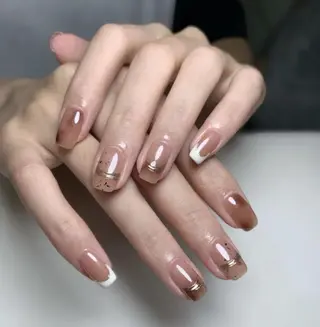 ネイル Queens 榊 まおのネイルデザイン