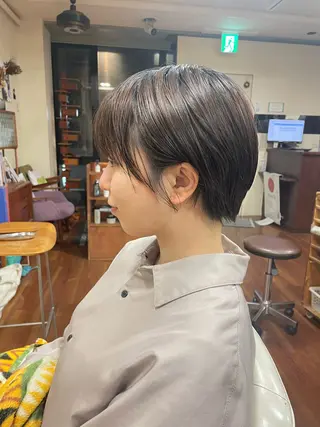 ショート ミニボブ/レイヤー ボブ/渋谷/ 宍戸のヘアスタイル
