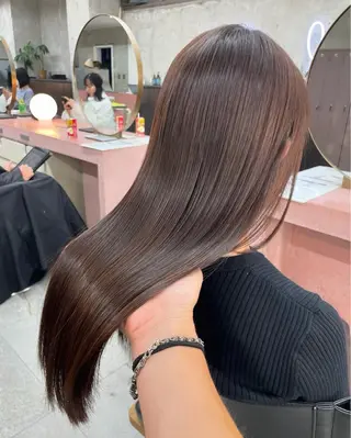 ロング 伊藤ほのか/パーマ /酸性ストレートのヘアスタイル