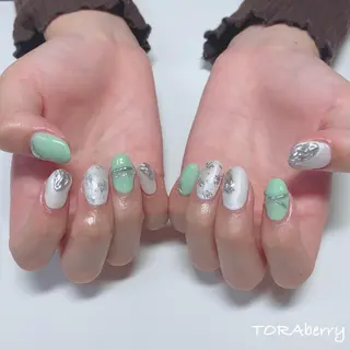 ネイル ネイリスト なつみのネイルデザイン