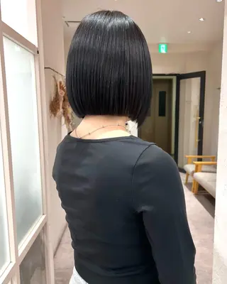 ショート 🍀似合わせカット /艶々カラー🫧八木のヘアスタイル