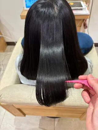 セミロング 🍒🌷ピンクカラー 🌷🍒井出まりあのヘアスタイル