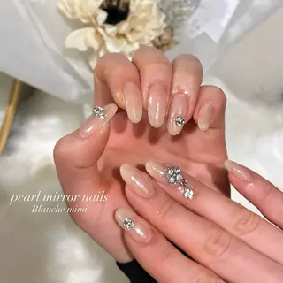 ネイル Blanche mimi.u_aのネイルデザイン