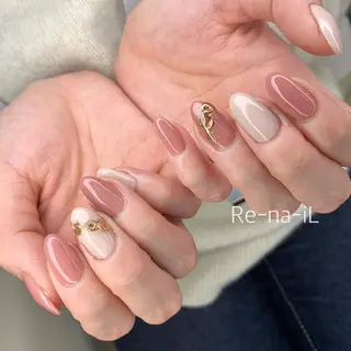 ネイル 本田 レイナ （ネイリスト）のネイルデザイン