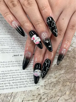 ネイル Basic町田本店 Suzunaのネイルデザイン