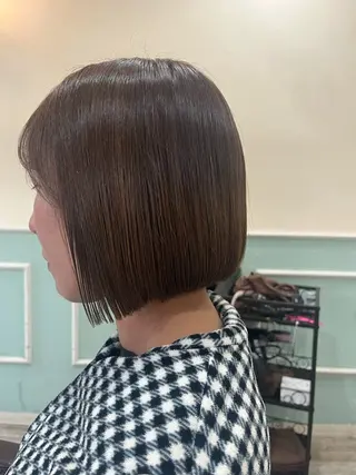 ショート ショートボブモデル縮 毛艶髪津田パーマのヘアスタイル