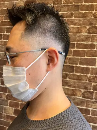 ショート カラー メンズ 久木原 ゆりのヘアスタイル