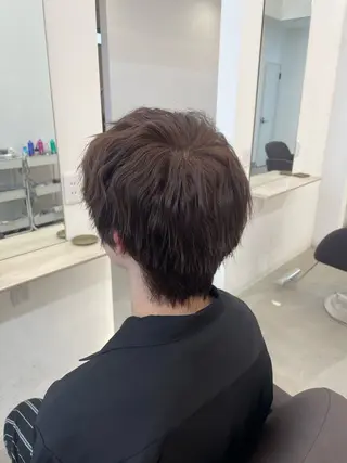 カラー 栗原 響のヘアスタイル