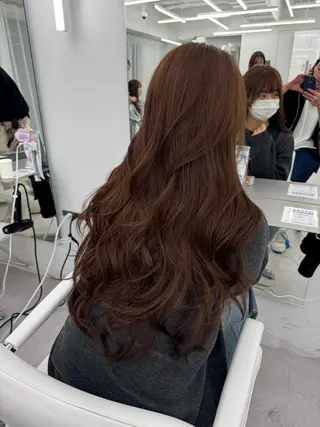 ロング カラー 顔まわりの神様✨ 透明感カラー藤嶋秀幸のヘアスタイル