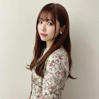 セミロング カラー mizu kiのヘアスタイル