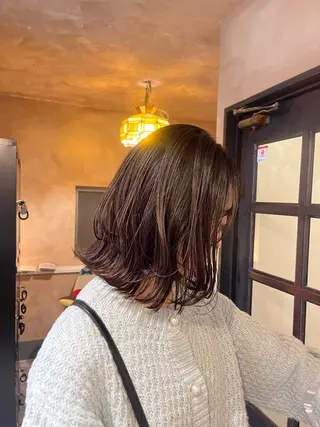 ミディアム 柳生 美穂のヘアスタイル