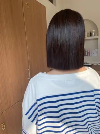 ミディアム 鈴木 梨瑚のヘアスタイル
