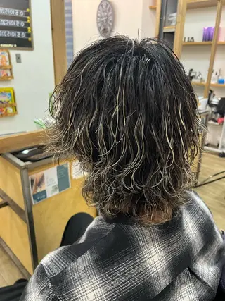 パーマ メンズ 似合わせ/ブリーチ/ 髪質改善/ミクෆ‪のヘアスタイル