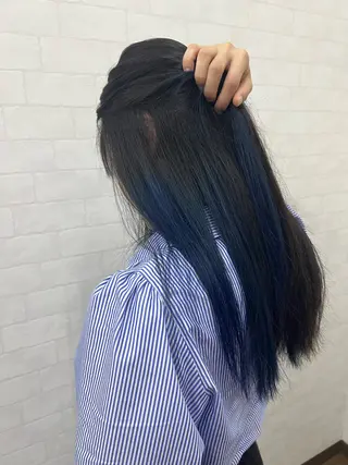 ロング カラー 藤野 莉奈のヘアスタイル