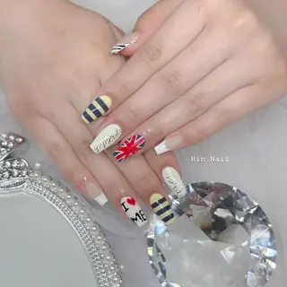 ネイル HIN NAILのネイルデザイン