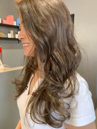 カラー メンズ専門サロン wokeのヘアスタイル