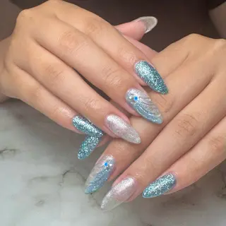 ネイル . Miaのネイルデザイン