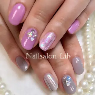 ネイル Lily*nail 🌻Mii🌻のネイルデザイン
