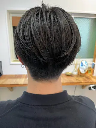 ショート 代表　土屋ヒロユキ ショートカットのヘアスタイル