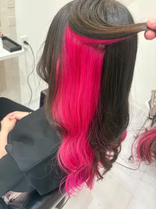 カラー 中山 朱のヘアスタイル