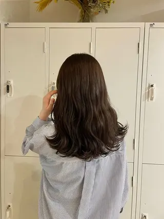ミディアム 透明感ベージュカラー yumekaのヘアスタイル