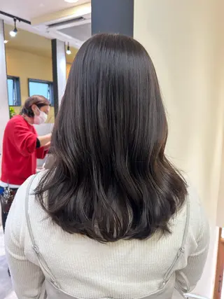 セミロング カラー hub hair レイヤー/透明感のヘアスタイル