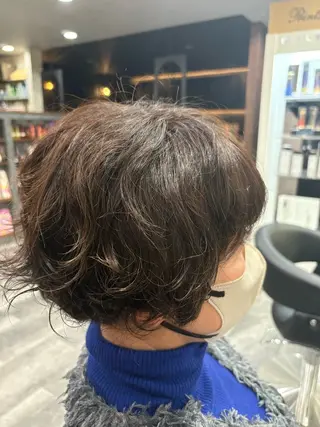 カラー 🌺MANA🌺 艶カラー🥣💕のヘアスタイル